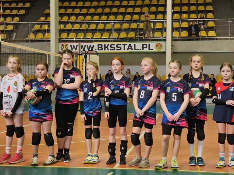 Minisiatkówka – single dziewcząt – 22 marca