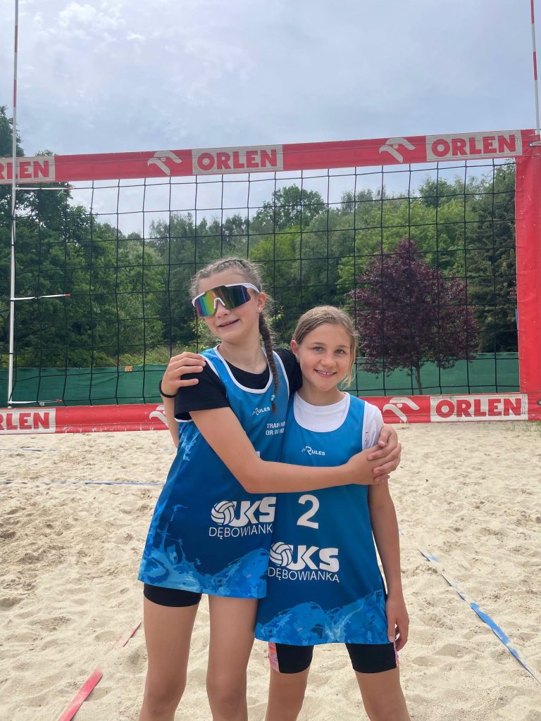 Bardzo dobry występ naszych par w Finale Mistrzostw Śląska w mini siatkówce plażowej